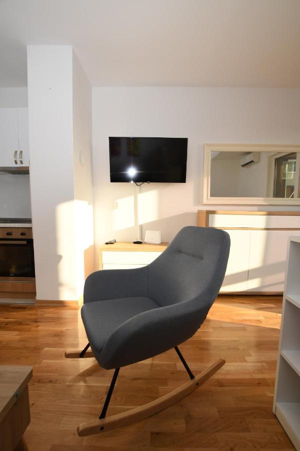 Sky Way Studio Apartment SJJ Exteriér fotografie