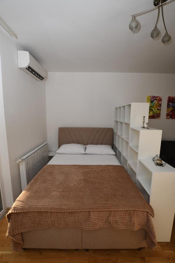 Sky Way Studio Apartment SJJ Exteriér fotografie